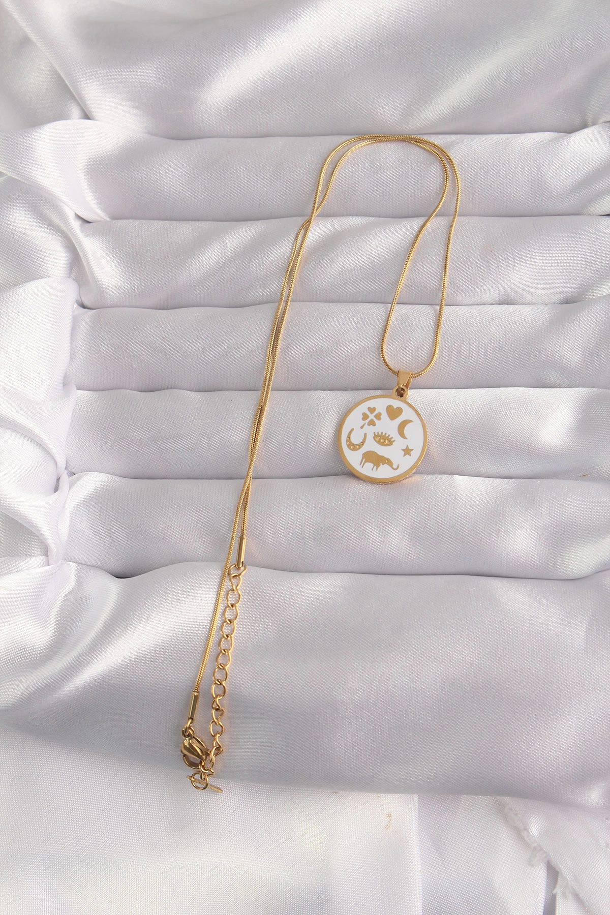 BFS 316L Çelik Gold Renk Beyaz Mineli Karışık Figürlü Tarot Kolye