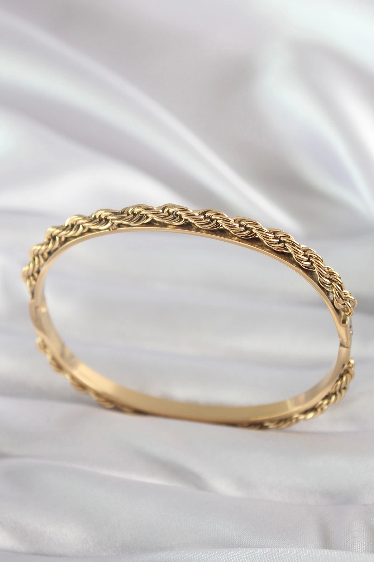BFS 316L Çelik Gold Renk Burgu Zincir Model Kadın Kelepçe