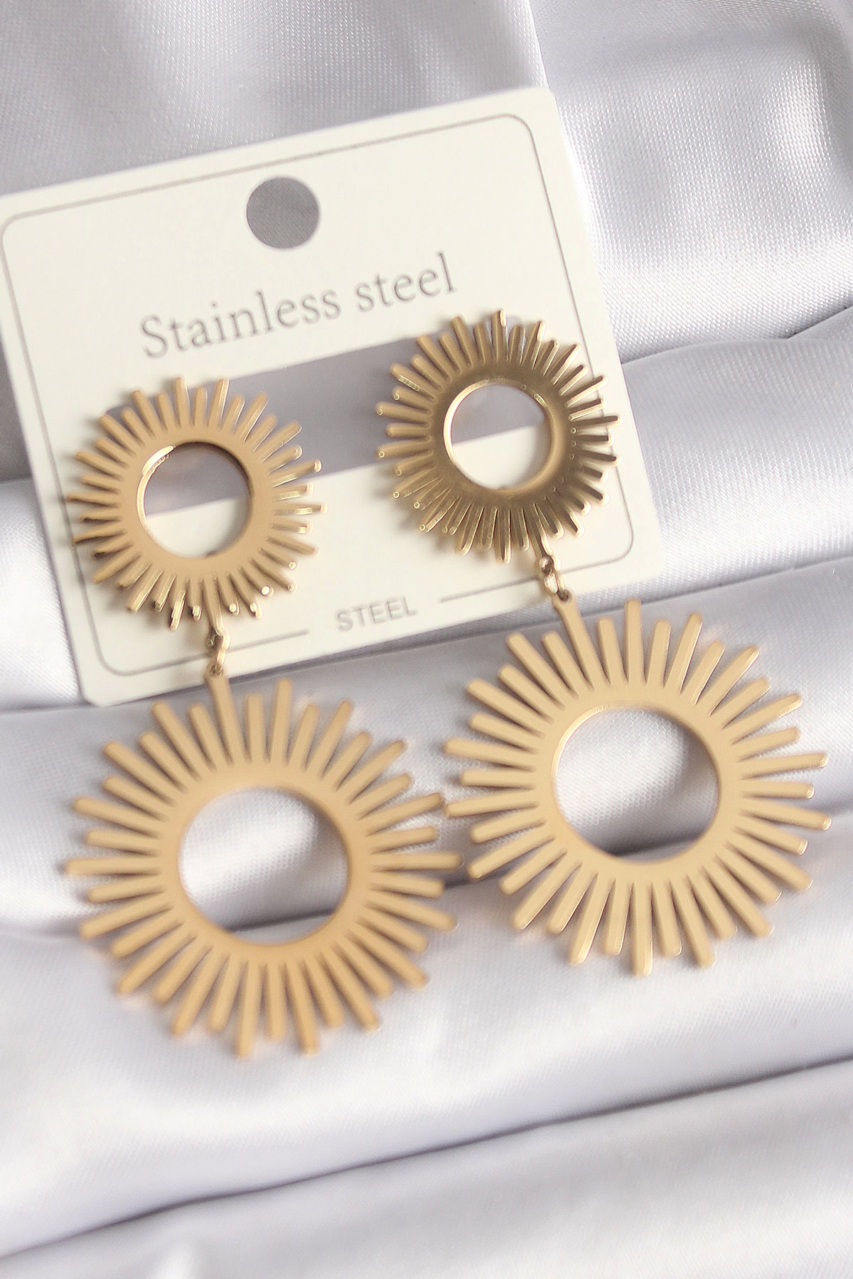 BFS 316L Çelik Gold Renk Güneş Model Kadın Küpe