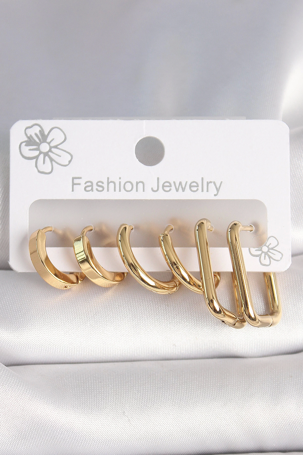BFS 316L Çelik Gold Renk Kare Halka Model Kadın Küpe Seti