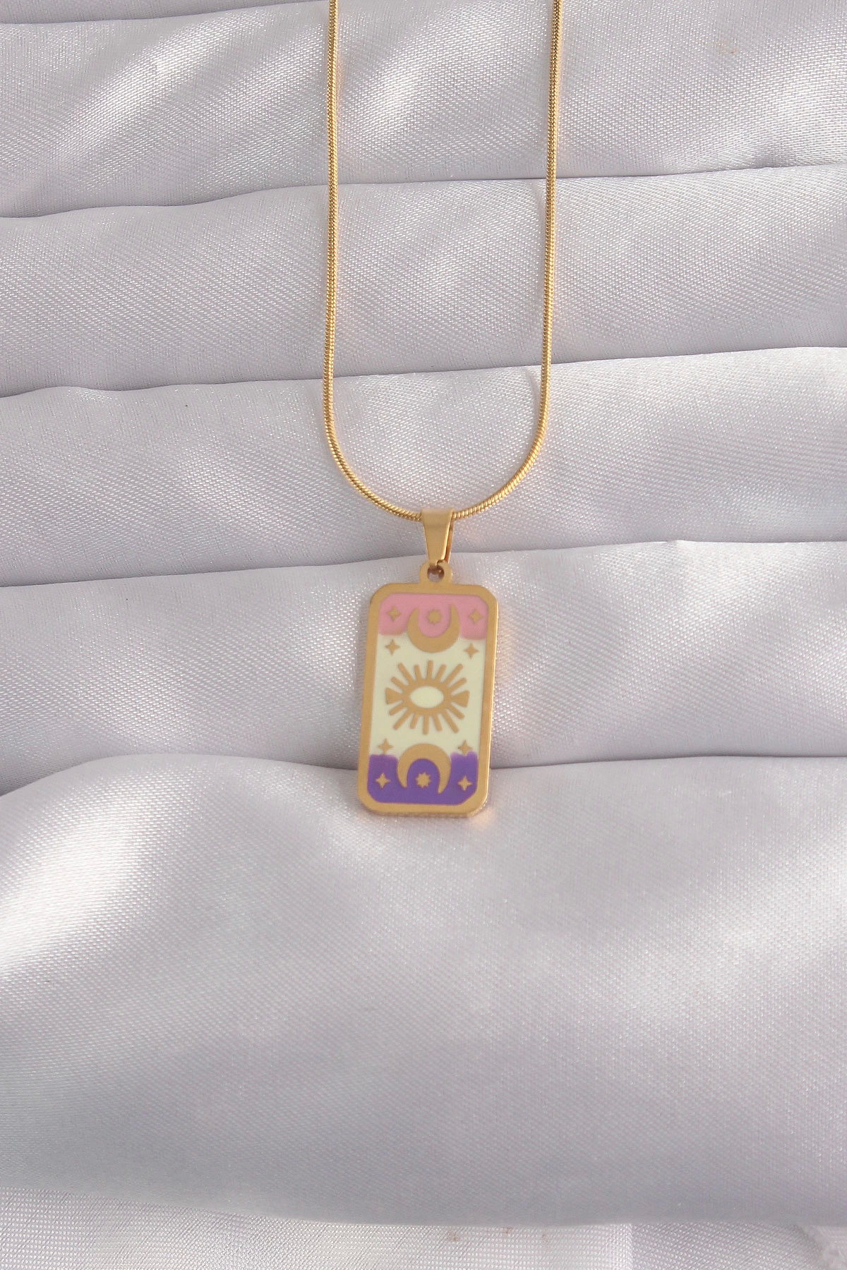 BFS 316L Çelik Gold Renk Karışık Mineli Ay Figür Tarot Kolye