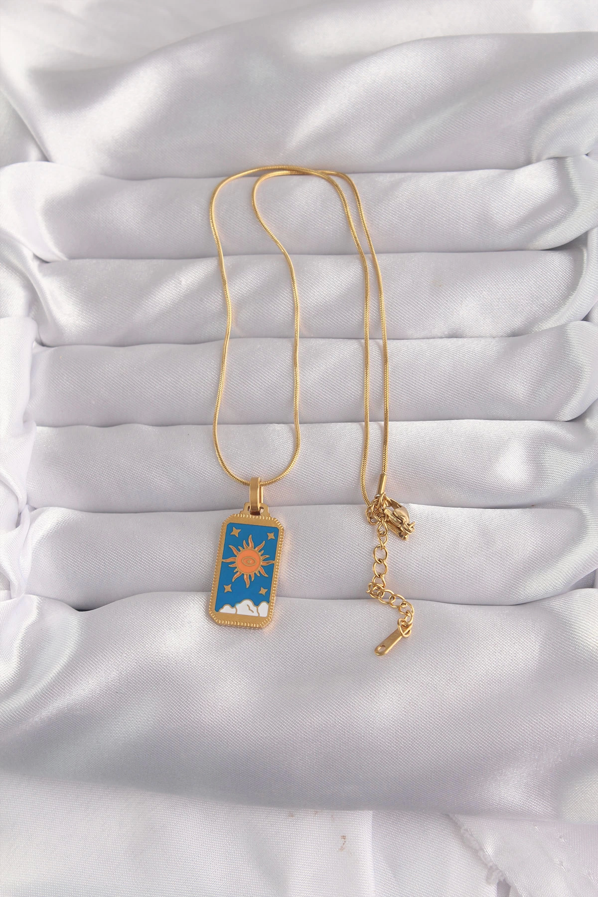 BFS 316L Çelik Gold Renk Mavi Mineli Güneş Model Tarot Kolye