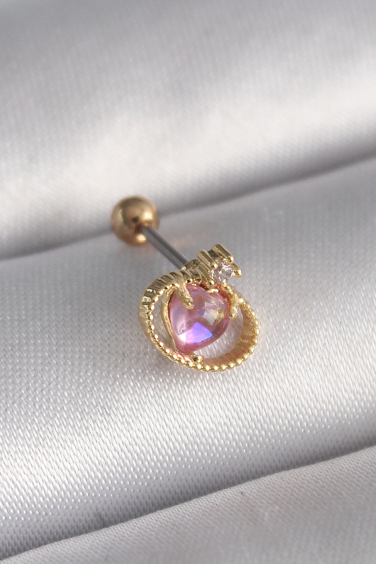 BFS 316L Çelik Gold Renk Pembe Mineli Kalp Zirkon Taş Detay Tragus Piercing