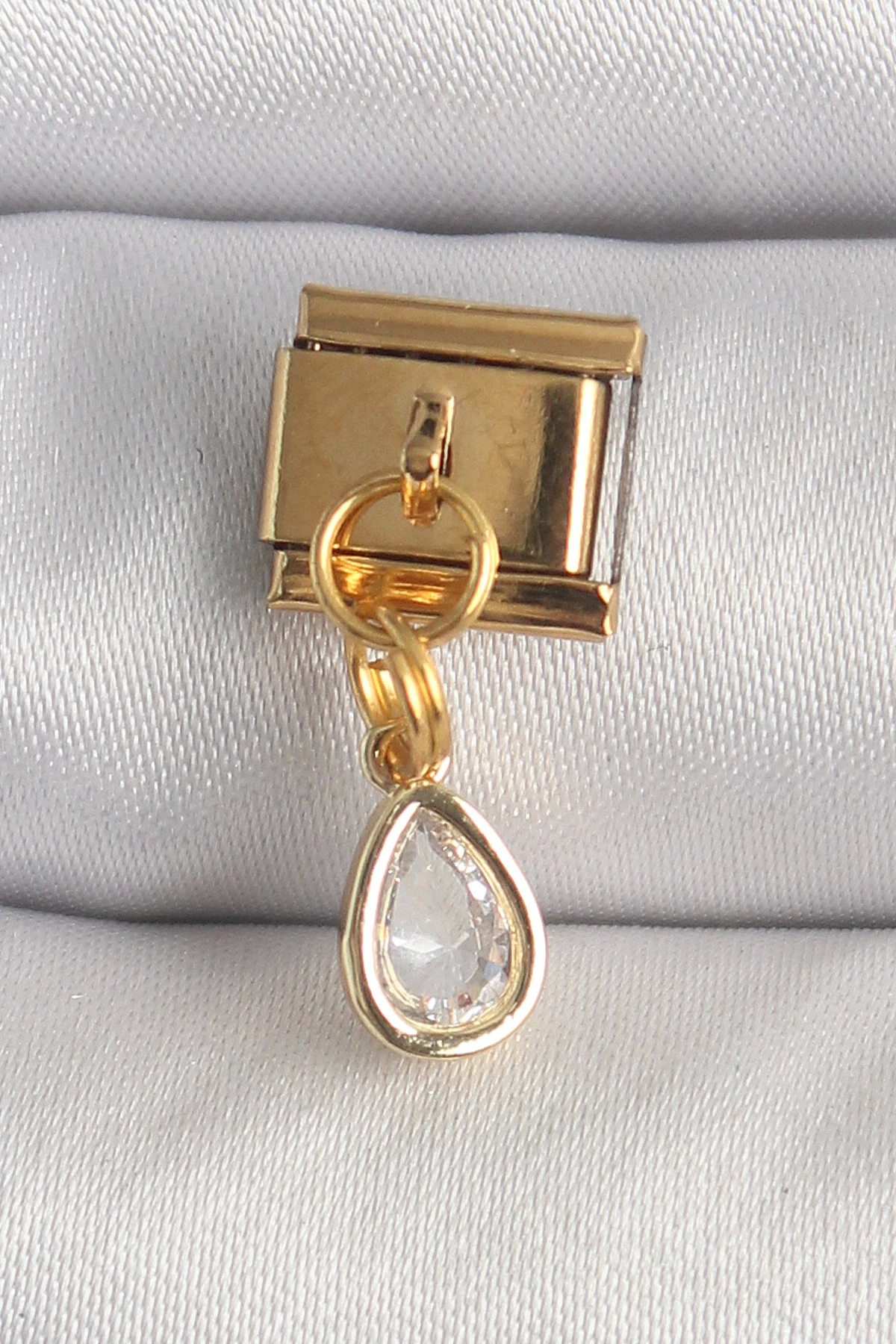 BFS 316L Çelik Gold Renk Sallantı Damla Zirkon Taşlı Nomination Charm