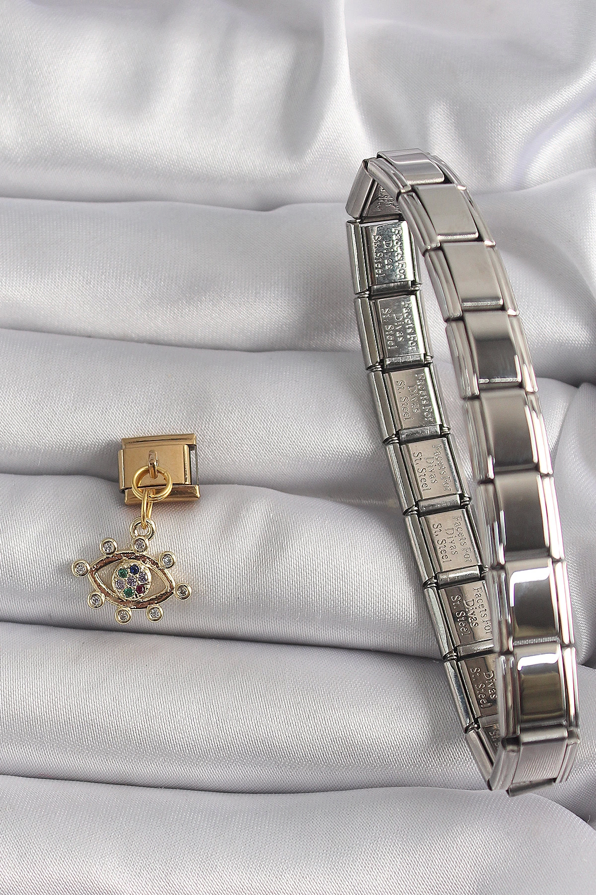 BFS 316L Çelik Gold Renk Sallantı Zirkon Taşlı Göz Model Nomination Charm