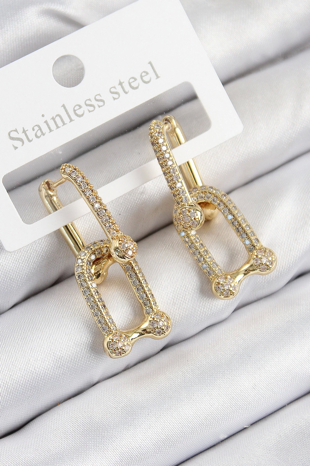 BFS Pirinç Zirkon Taşlı Tifany Model Gold Renk Kadın Küpe