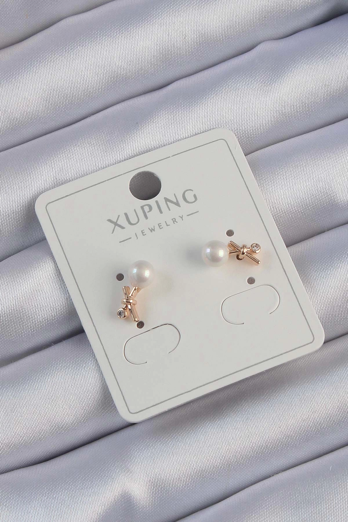 BFS Xuping Rose Renk Zirkon Taşlı İncili Minimal Fiyonk Küpe