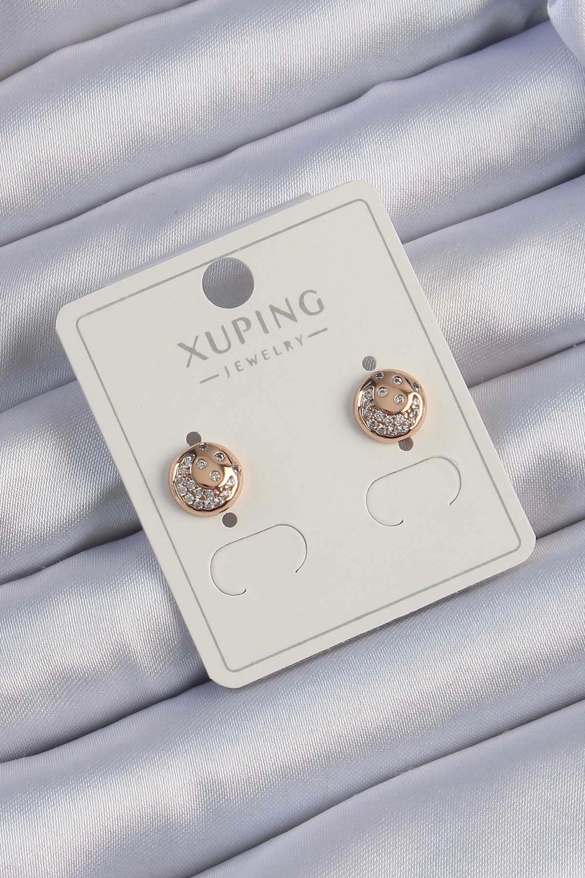 BFS Xuping Rose Renk Zirkon Taşlı Yansımalı Oval Küpe