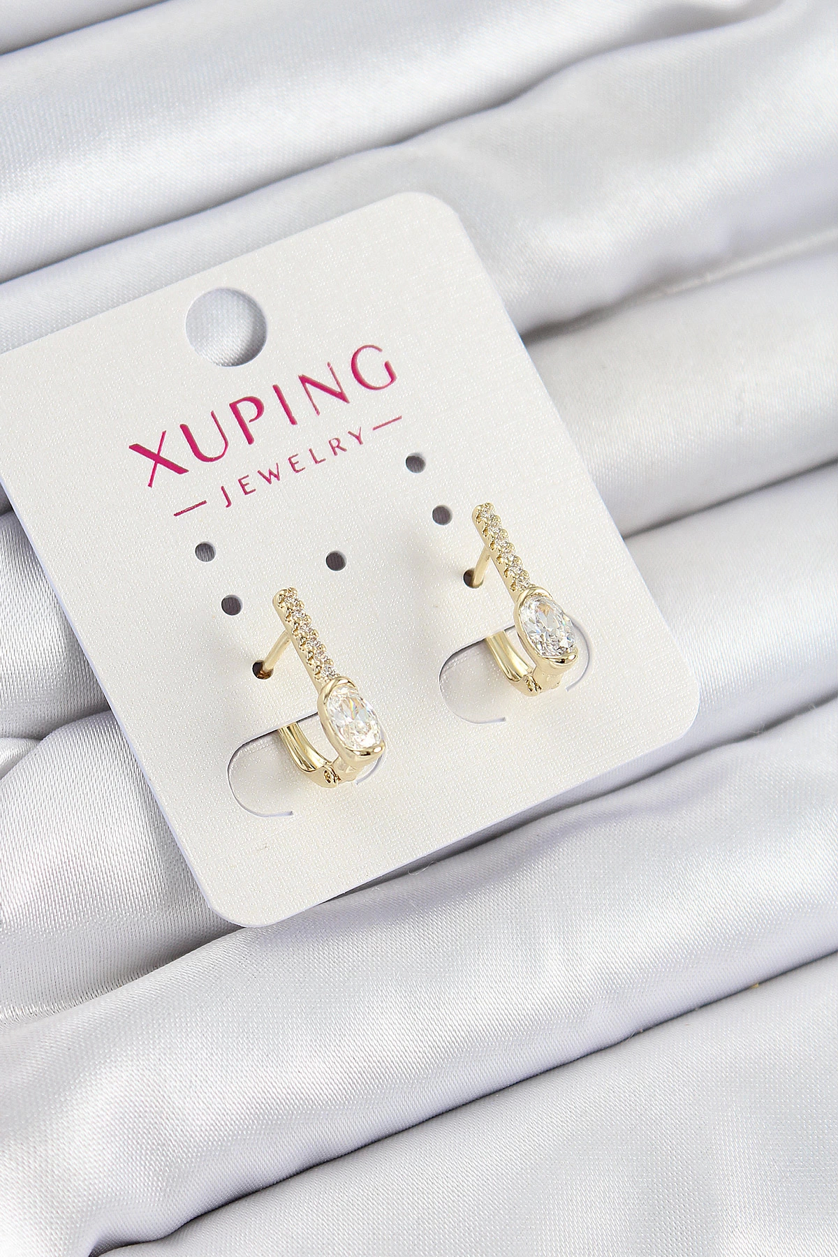BFS Xuping Zirkon Taşlı I Model Gold Renk Kadın Küpe
