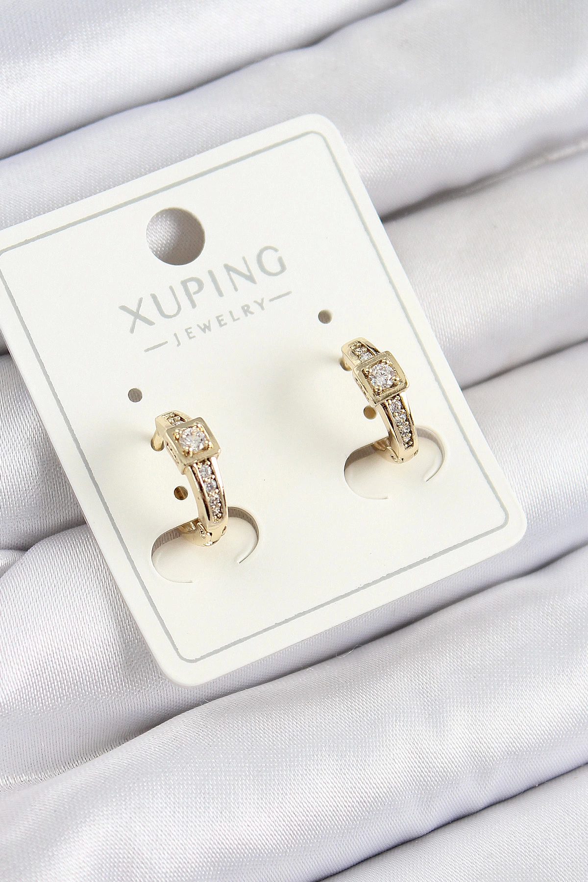 BFS Xuping Zirkon Taşlı Kemer Model Gold Renk Kadın Küpe