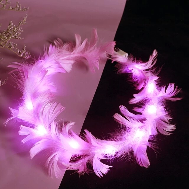 Led Işıklı Rengarenk Yanan 3 Fonksiyonlu Otrişli Parti Tacı Pembe Renk 12x12 Cm Led Işıklı Rengarenk Yanan 3 Fonksiyonlu Otrişli Parti Tacı Pembe Renk 12x12 Cm