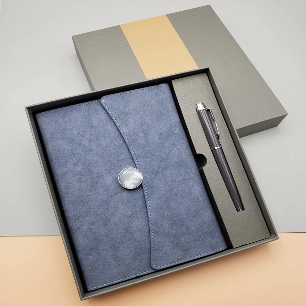Özel Kutulu Deri Defter Ve Roller Kalem Seti Özel Kutulu Deri Defter Ve Roller Kalem Seti