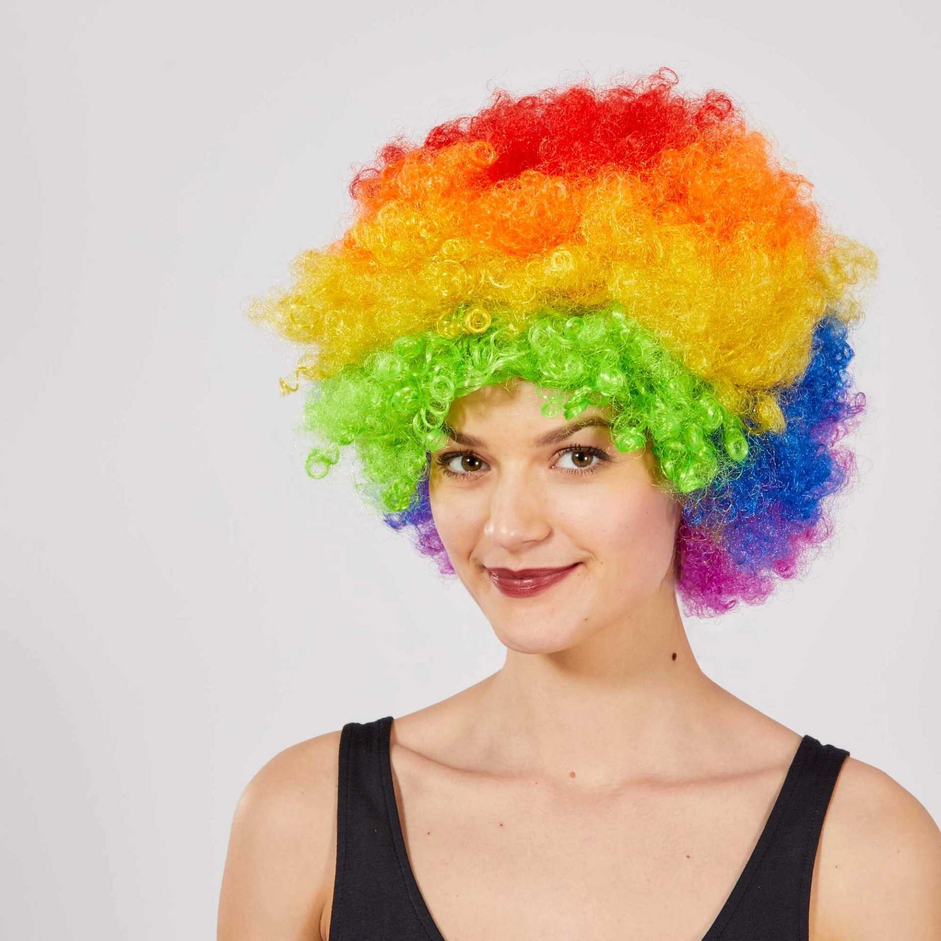 Rengarenk Kıvırcık Afro Bonus Peruk Rengarenk Kıvırcık Afro Bonus Peruk