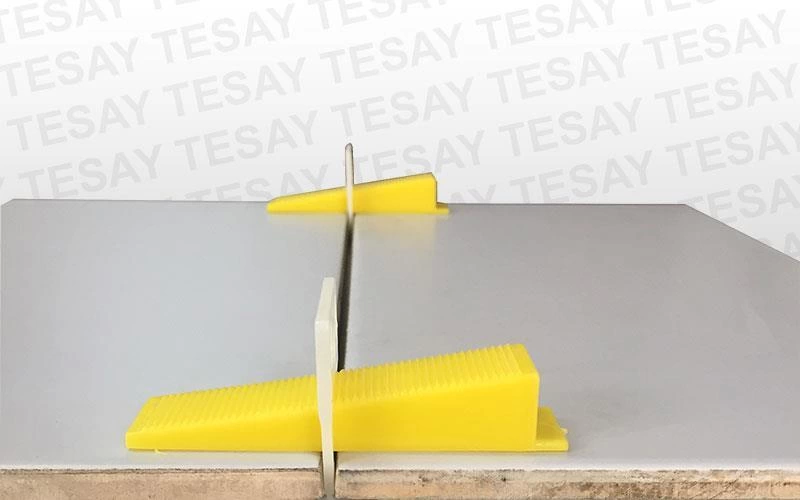Tesay Fayans Tesviye Kaması 100 Adet Tesay Fayans Tesviye Kaması 100 Adet