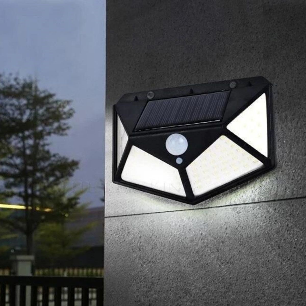 100 Ledli 3 Farklı Aydınlatma Ayarlı Solar Güneş Enerjili Hareket Sensörlü Bahçe Duvar Lambası (5271) 100 Ledli 3 Farklı Aydınlatma Ayarlı Solar Güneş Enerjili Hareket Sensörlü Bahçe Duvar Lambası (5271)
