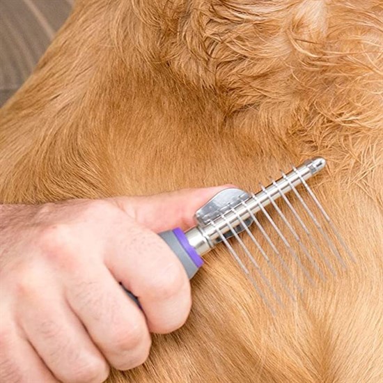 Düğüm Açıcı Pet Fırçası Emniyetli Uzun ve Çelik Dişli Kedi Köpek Tüy Kıtık Açma Tarağı (5271) Düğüm Açıcı Pet Fırçası Emniyetli Uzun ve Çelik Dişli Kedi Köpek Tüy Kıtık Açma Tarağı (5271)