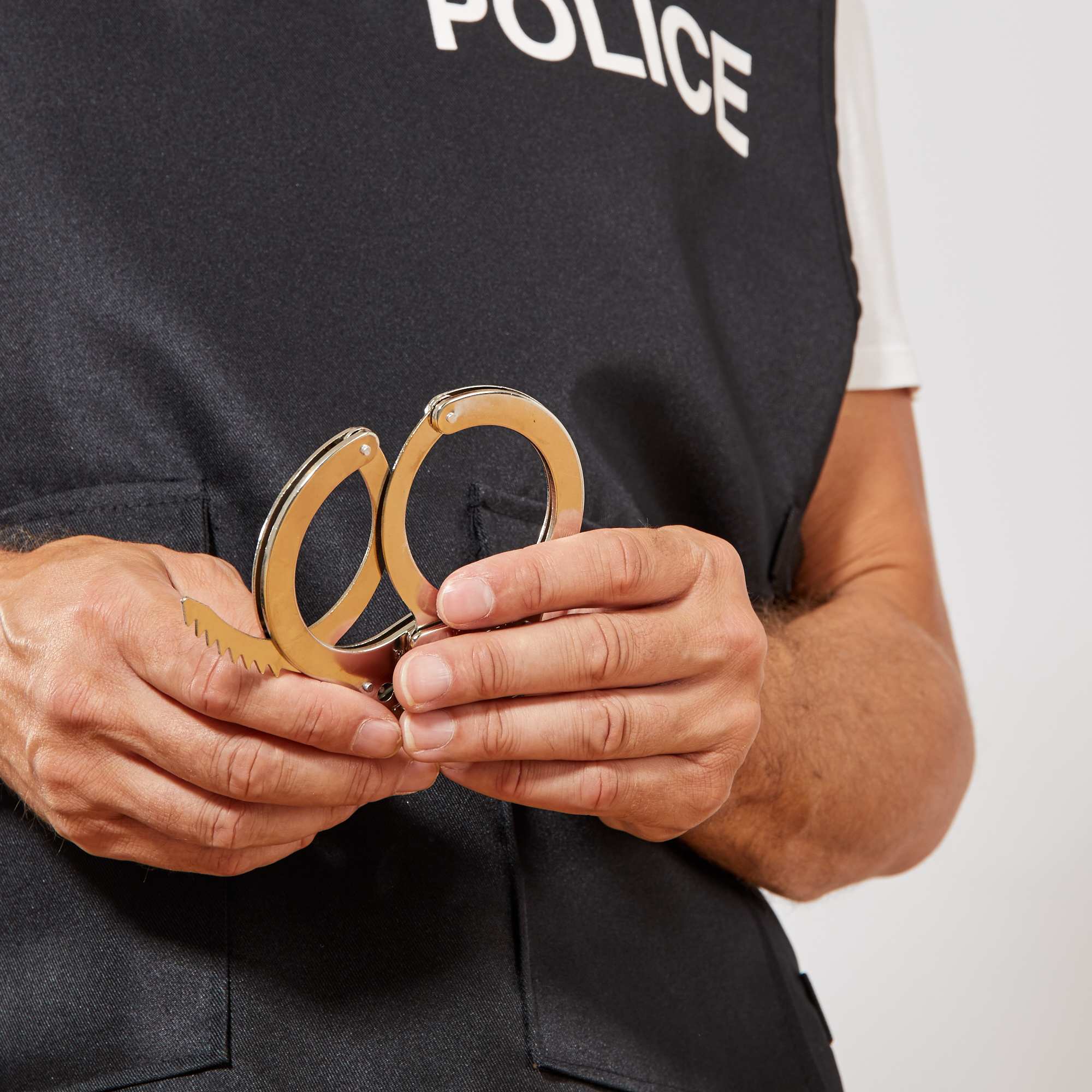 Metal Malzemeden İmal Anahtarlı Oyuncak Polis Kelepçesi (5271)