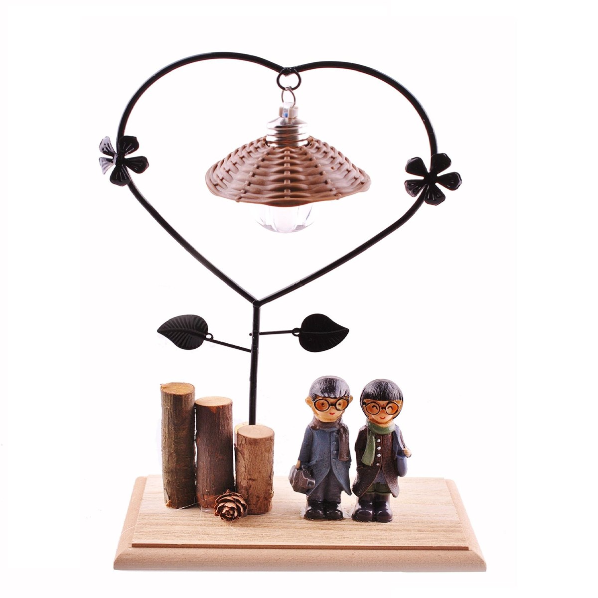 Pilli Işıklı Romantik Çift Tema Büyük Boy Dekoratif Ahşap Biblo (5271) Pilli Işıklı Romantik Çift Tema Büyük Boy Dekoratif Ahşap Biblo (5271)