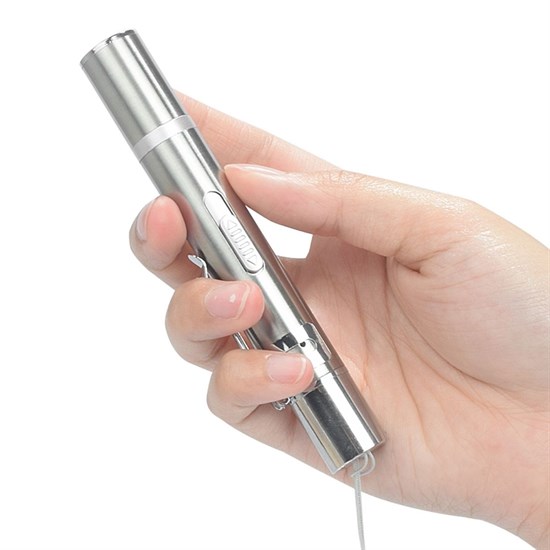 Usb İle Şarj Edilebilen 3In 1 Kırmızı Işık +Beyaz Led Meşale Işık + Uv El Feneri Kedi Lazeri (5271) Usb İle Şarj Edilebilen 3In 1 Kırmızı Işık +Beyaz Led Meşale Işık + Uv El Feneri Kedi Lazeri (5271)