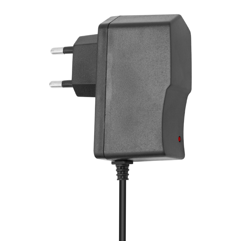 12 VOLT - 1 AMPER İNCE UÇLU PRİZ TİPİ ADAPTÖR  3.5*1.35 UÇ (5271)