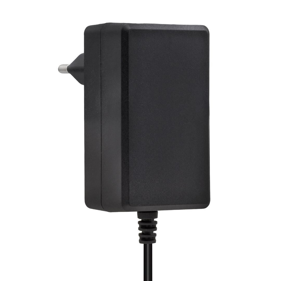 15 VOLT - 1 AMPER - 15 WATT 5.5*2.5 UÇLU YERLİ ÜRETİM PRİZ TİPİ ADAPTÖR (5271)