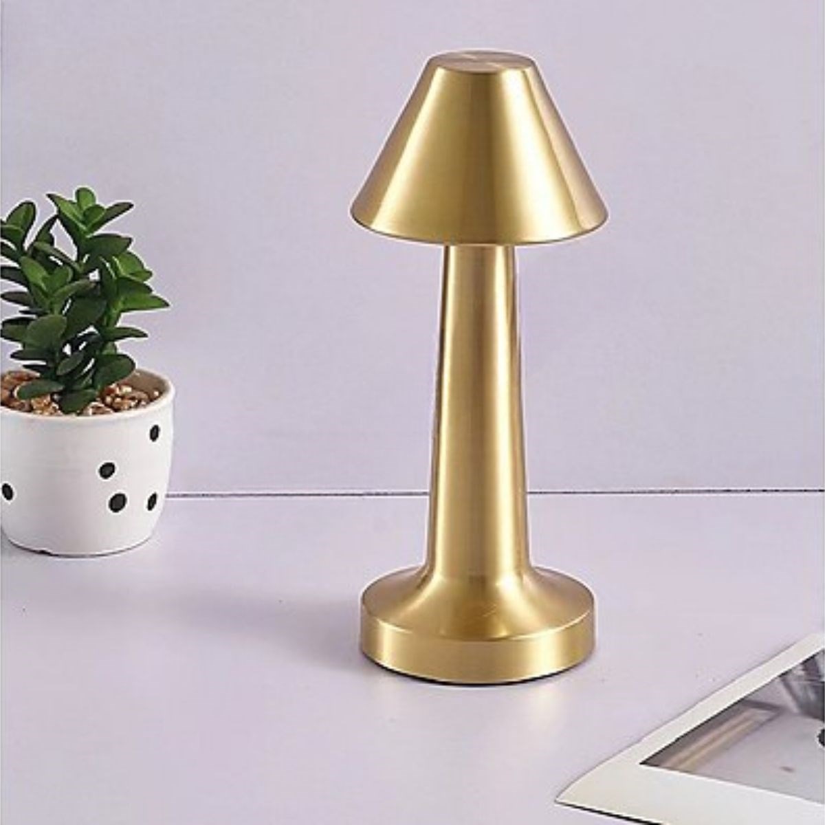 Çatı Model Gold Renk Şarjlı Dokunmatik 3 Renkli LED Masa Lambası (5271)