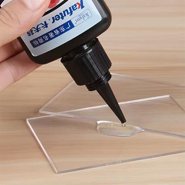 Kafuter K-303 Çok Amaçlı Epoksi Çelik-Ahşap-Metal-Alüminyum Yapıştırıcısı 50Gram (5271) Kafuter K-303 Çok Amaçlı Epoksi Çelik-Ahşap-Metal-Alüminyum Yapıştırıcısı 50Gram (5271)