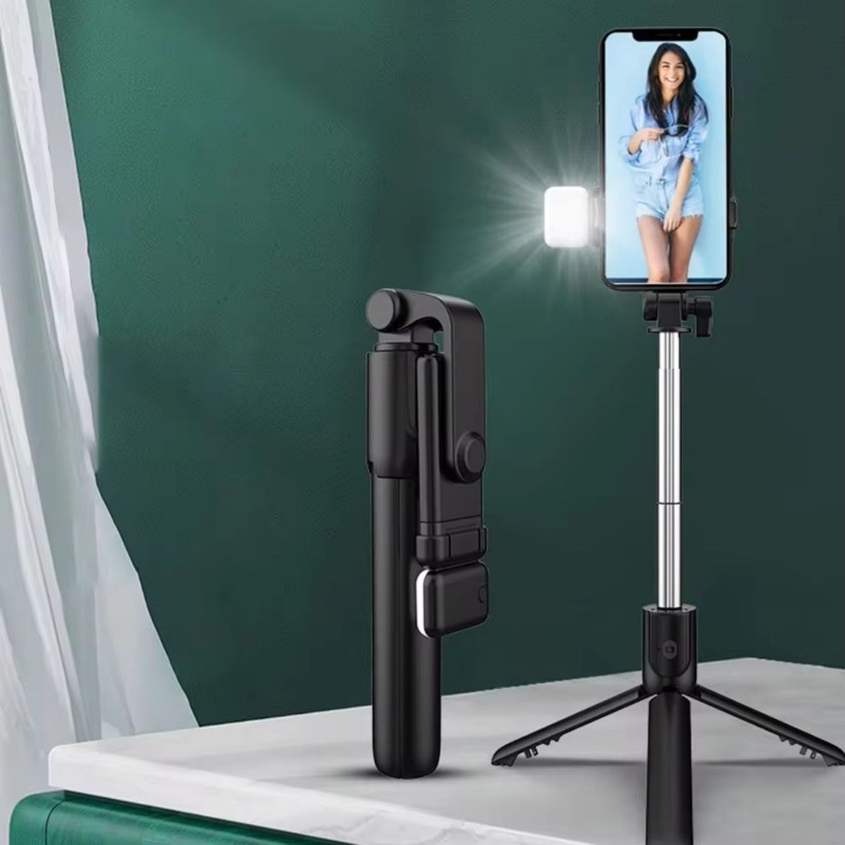 Kendiliğinden LED Işıklı Kumandalı Uzayabilen Selfie Çubuğu,Masa Üstü Tripod (5271)