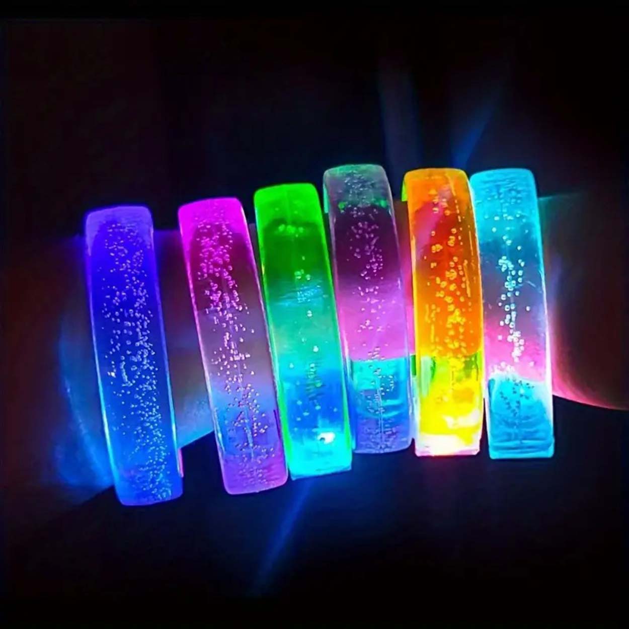 Mavi Led Işıklı Baskı Yapılabilen Pilli Bileklik Bilezik 1,5 cm Genişlik (5271) Mavi Led Işıklı Baskı Yapılabilen Pilli Bileklik Bilezik 1,5 cm Genişlik (5271)