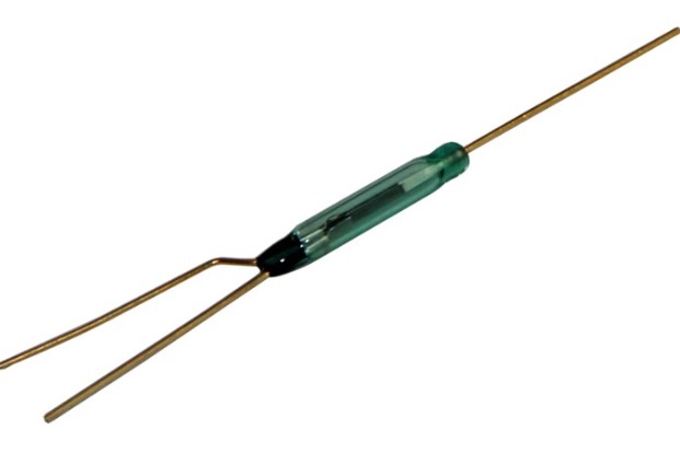 REED SWİTCH 14MM 3 BACAK 1NO/1NC ÇİFT KONTAK (IC-228) (5271)