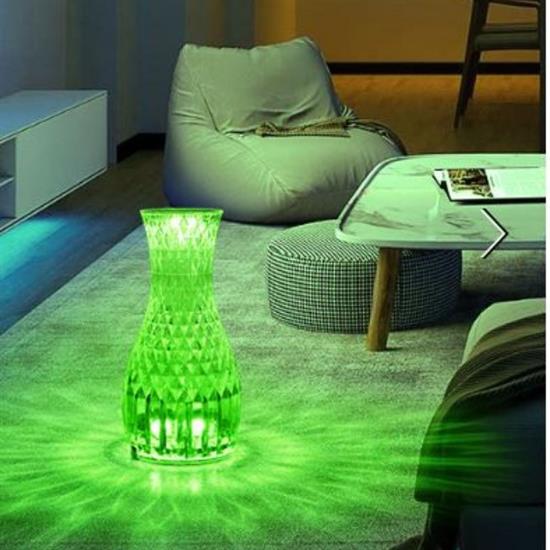 Sürahi Model USB Şarjlı Kumandalı 16 Farklı Işık Modlu Masa Üstü Kristal Akrilik Lamba Led (5271) Sürahi Model USB Şarjlı Kumandalı 16 Farklı Işık Modlu Masa Üstü Kristal Akrilik Lamba Led (5271)