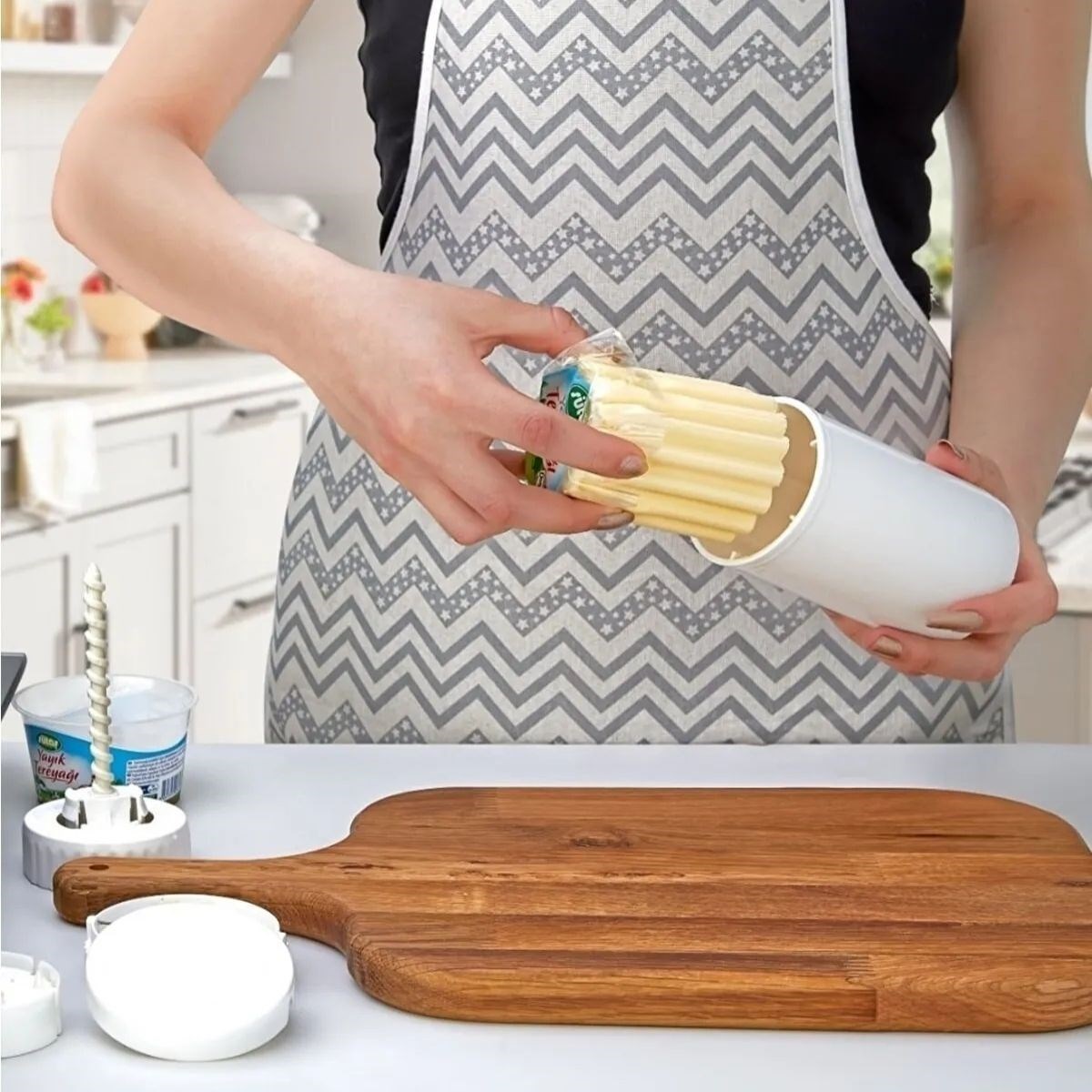 Tereyağı Sürme, Yayma, Saklama, Kesme Aparatı, Tereyağlık (5271) Tereyağı Sürme, Yayma, Saklama, Kesme Aparatı, Tereyağlık (5271)
