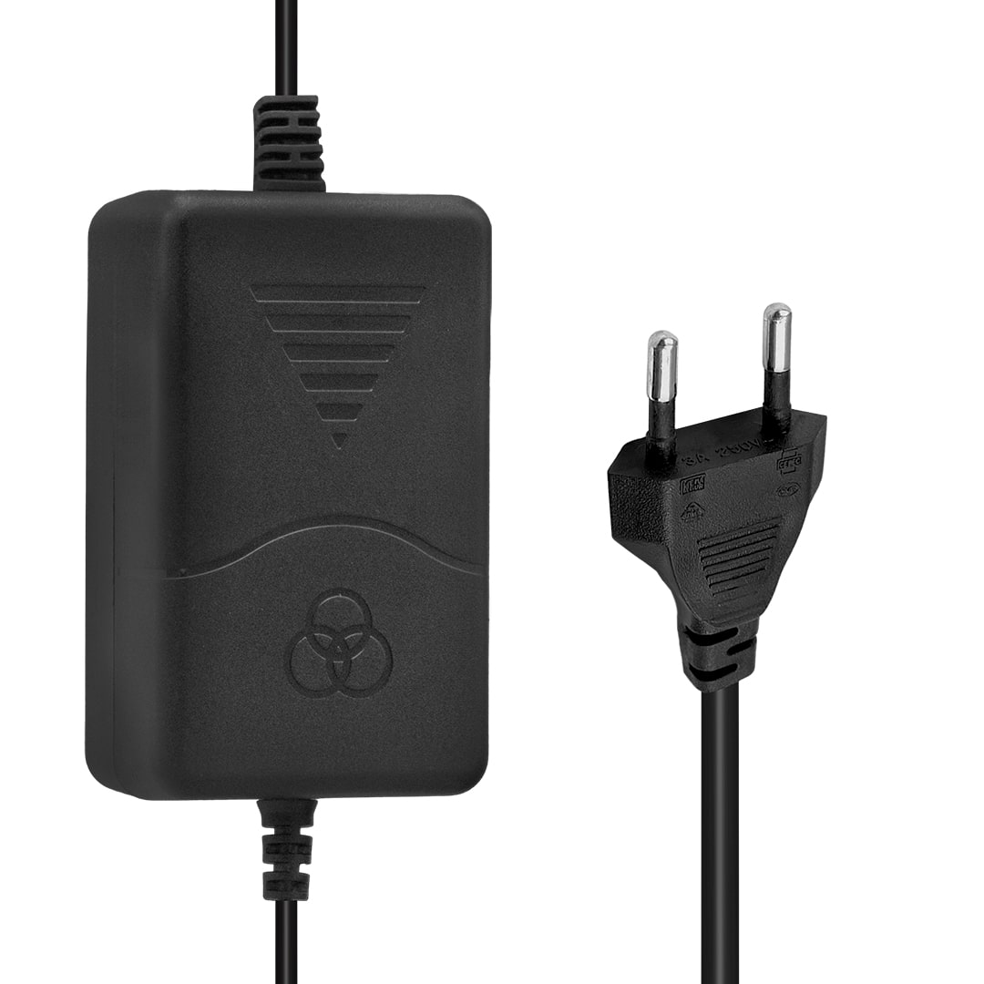 12 VOLT - 3 AMPER - 5.5*2.5 UÇLU PLASTİK KASA MASAÜSTÜ ADAPTÖR YERLİ ÜRETİM (5271)